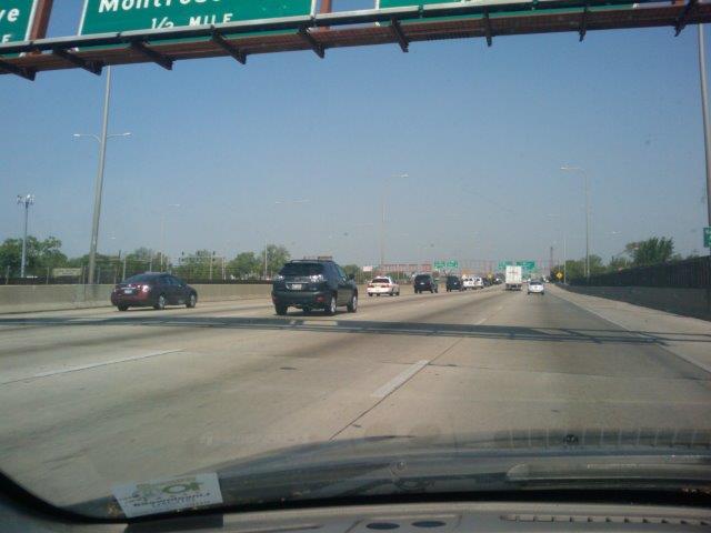 Mokena stretch limousine going to Chicago